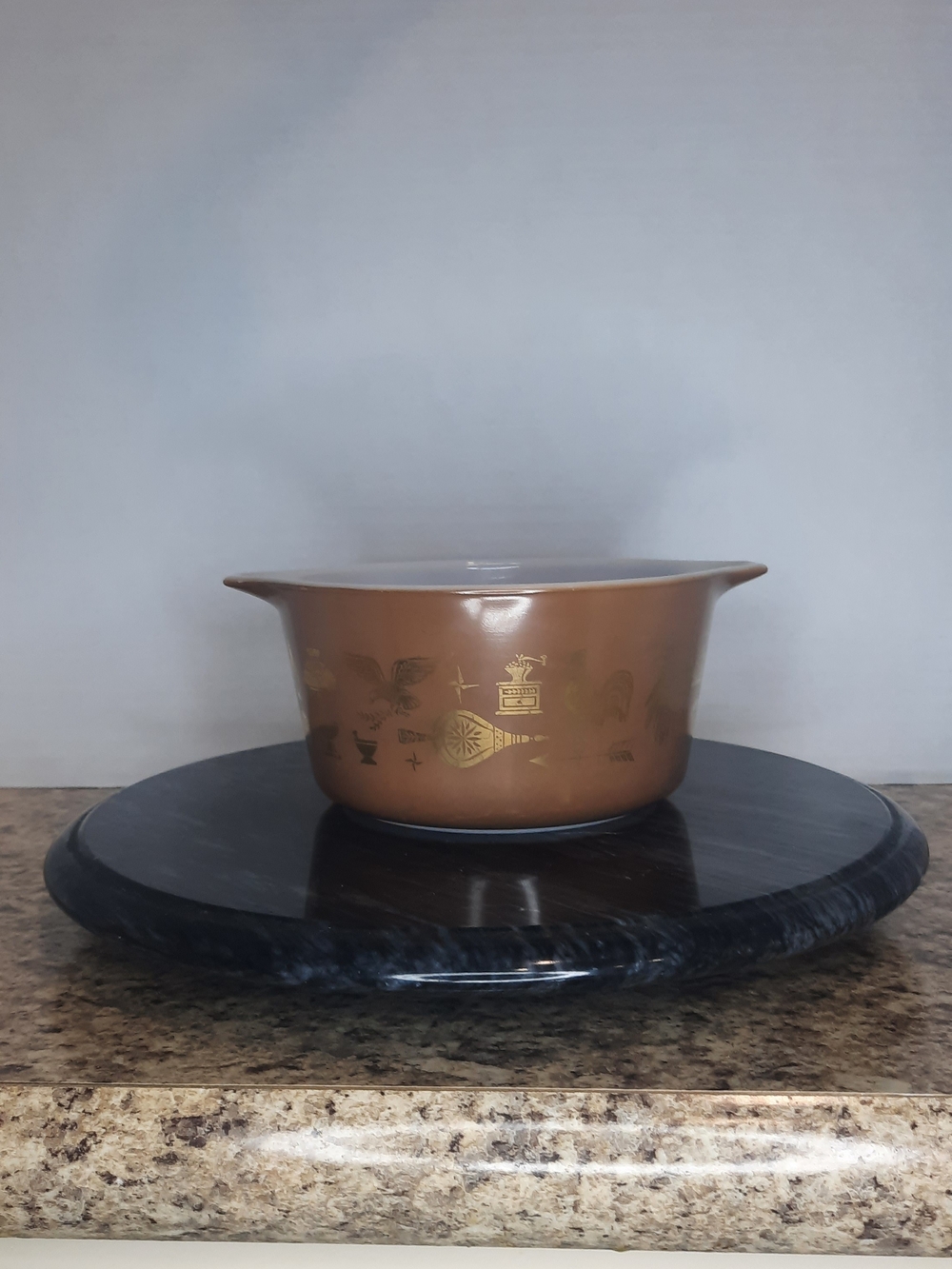 Pyrex Early American 473 Casserole Dish
